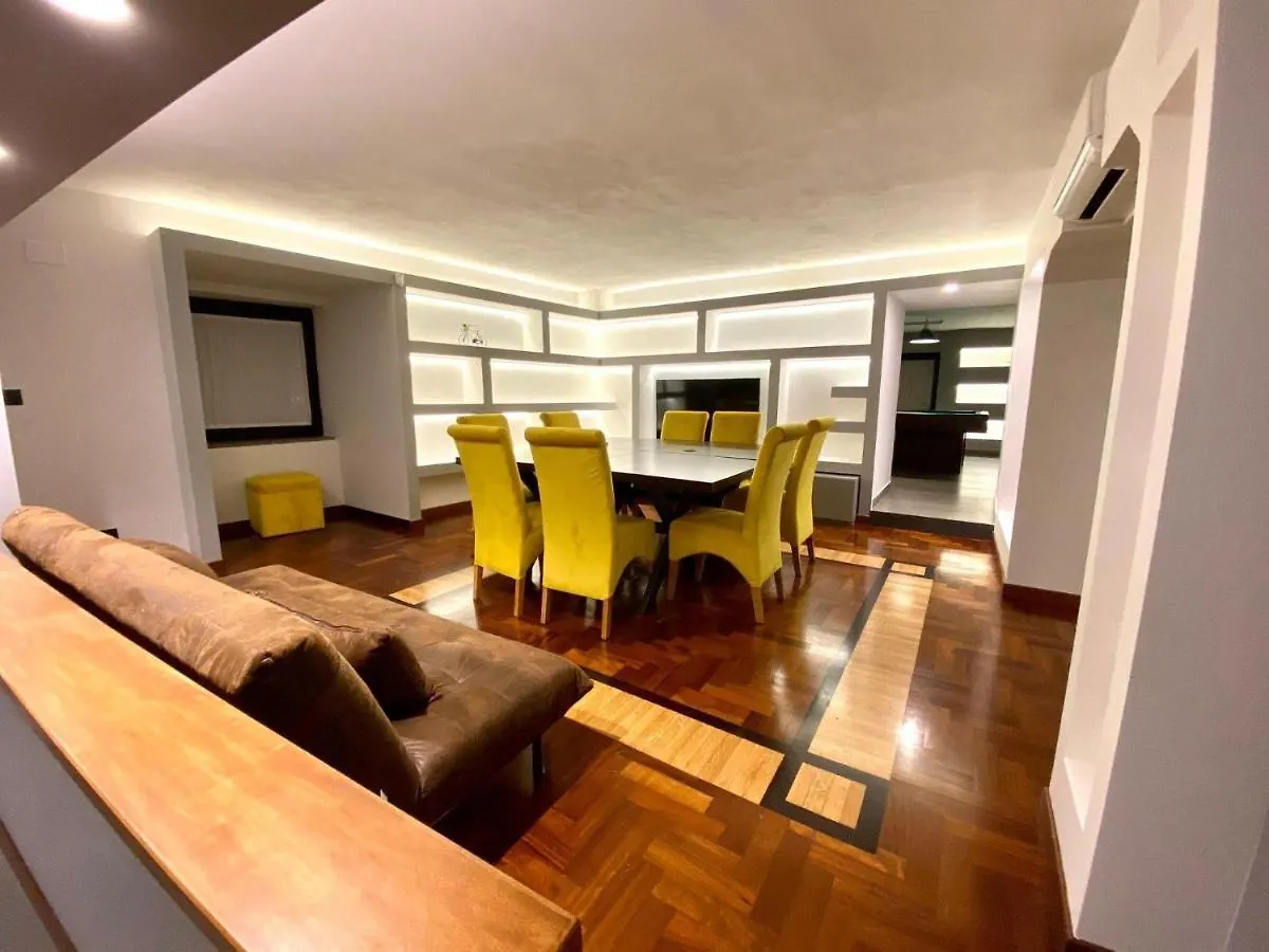 Piano B Apartment 那不勒斯